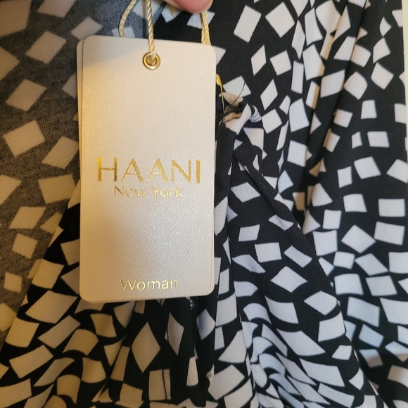 Haani Woman 3x plus size fit and flare midi dress. Black and white . - Picture 3 of 5